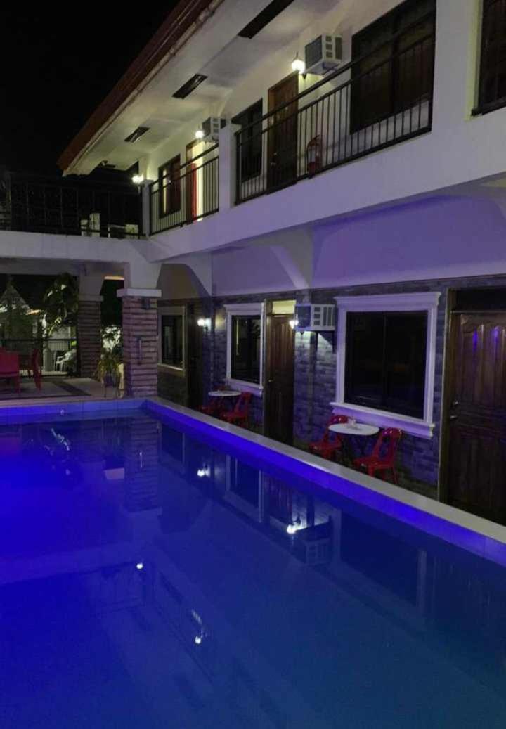 Bountiful Inn Пуэрто-Принцеса Экстерьер фото